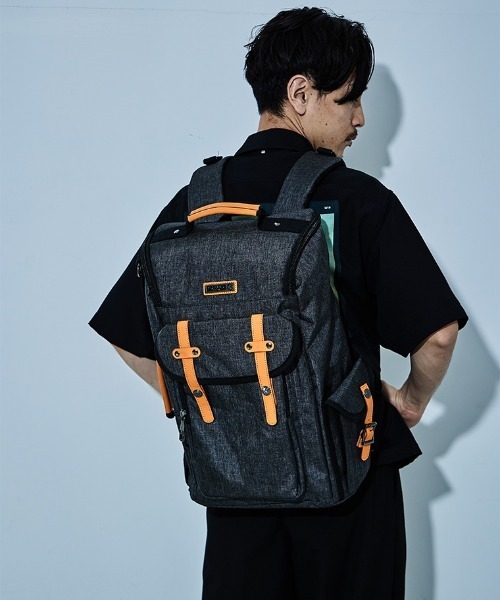 D.KELLY（ディーケリー）の「D.KELLY ナイロン3wayバイカラーバックパック メンズ バッグ ビスネスバッグ（バックパック/リュック・メンズ・グレー/ブラック・ONE SIZE）」の9枚目の写真