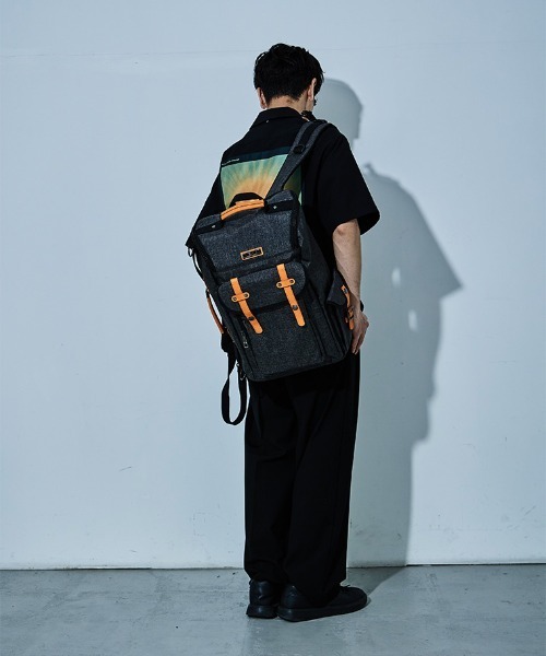 D.KELLY（ディーケリー）の「D.KELLY ナイロン3wayバイカラーバックパック メンズ バッグ ビスネスバッグ（バックパック/リュック・メンズ・グレー/ブラック・ONE SIZE）」の11枚目の写真