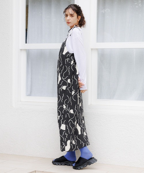 LAKOLE（ラコレ）の「クロススライドサンダル / 111852（サンダル・レディース・ベージュ/ブラック/オフホワイト・MEDIUM/LARGE）」の11枚目の写真