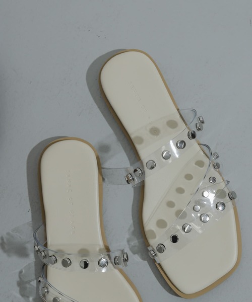 SENSE OF PLACE by URBAN RESEARCH（センスオブプレイスバイアーバンリサーチ）の「スタッズフラットサンダル（サンダル・レディース・ブラック/ベージュ/アイボリー・SMALL/MEDIUM/LARGE）」の7枚目の写真