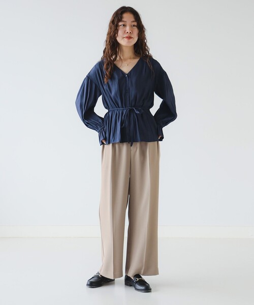 B:MING by BEAMS(ビーミングバイビームス)の「2タック ツイル パンツ(スラックス・レディース・ブラック系その他4/ブラウン系その他・MEDIUM/SMALL)」の13枚目の写真