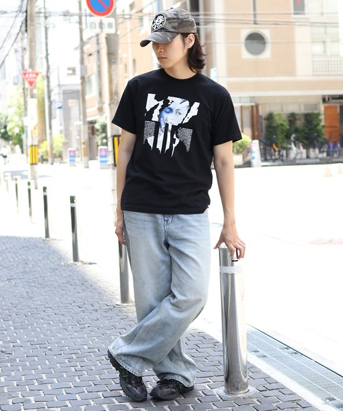 UNIT CHEST（ユニットチェスト）の「【UNIT CHEST】unique unisex T-shirt　FACE to FACE Tシャツ（Tシャツ/カットソー・メンズ・ホワイト/ブラック・L/M/S）」の8枚目の写真