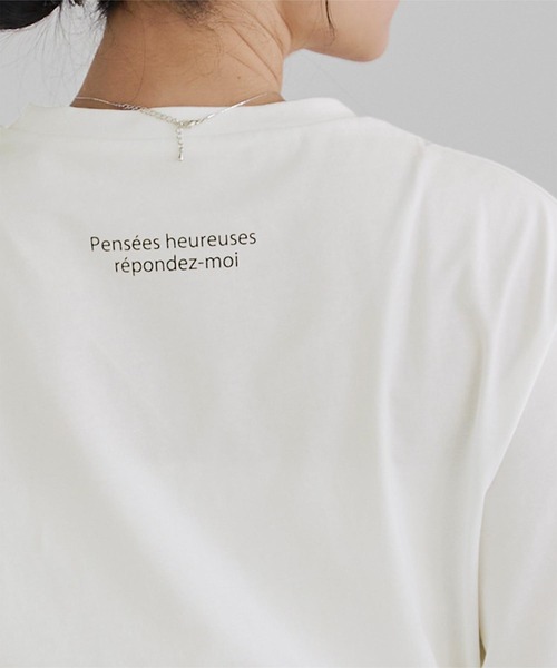 titivate(ティティベイト)の「フォトプリントTシャツ(Tシャツ/カットソー・レディース・オフホワイト/チャコール・FREE)」の4枚目の写真