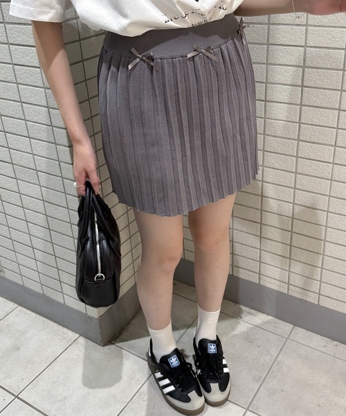 Teem Store(チームストア)の「リボン付き プリーツ ミニスカート(スカート・レディース・グレー/ベージュ/ブラック/アイボリー・F)」の14枚目の写真