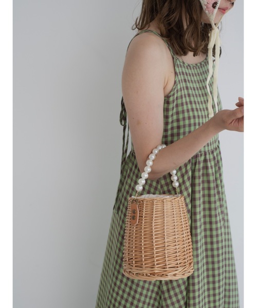 JUMELLE（ジュメロ）の「pearl basket bag（かごバッグ・レディース・ベージュ・FREE）」の2枚目の写真