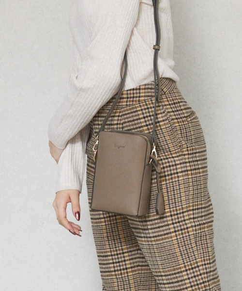 【セール】【Ungrid/アングリッド】カラーロゴ金具 キーハウス付きスマホ＆パスポート入れ 縦長ミニポシェット（ショルダーバッグ）｜Ungrid（アングリッド）