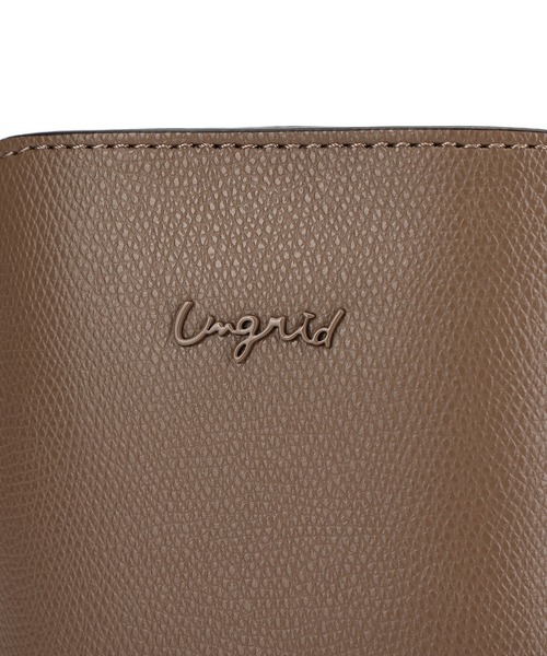 Ungrid（アングリッド）の「【Ungrid/アングリッド】カラーロゴ金具　キーハウス付きスマホ＆パスポート入れ　縦長ミニポシェット（ショルダーバッグ・レディース・ワイン/ブルーグレー/グレイッシュベージュ/アイボリー/ブラック/ネイビー/グレー・FREE）」の13枚目の写真