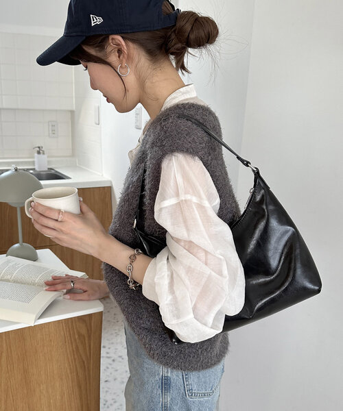 DISCOAT（ディスコート）の「パデッドホーボーバッグ（トートバッグ・レディース・ブラック/ブラウン/イエロー・FREE）」の16枚目の写真