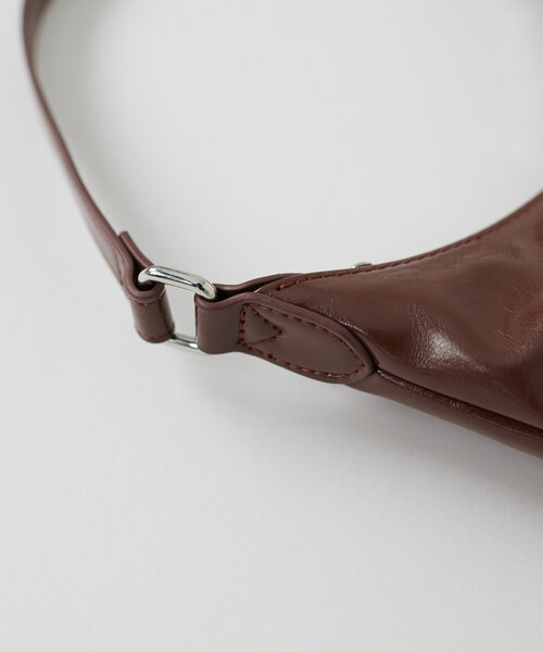 DISCOAT（ディスコート）の「パデッドホーボーバッグ（トートバッグ・レディース・ブラック/ブラウン/イエロー・FREE）」の9枚目の写真