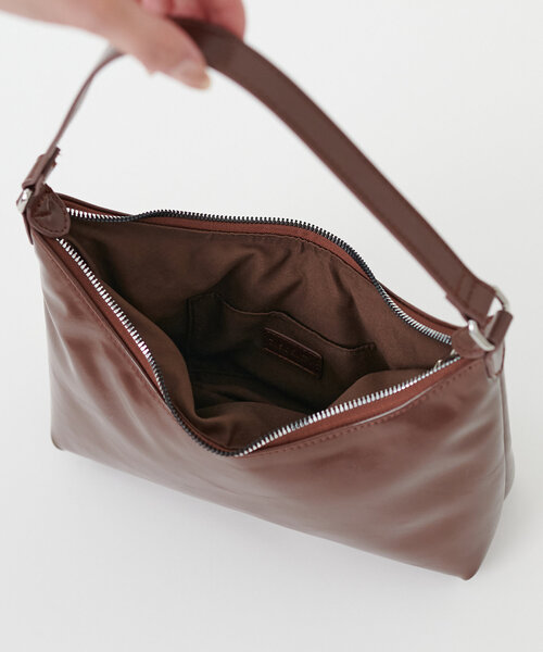 DISCOAT（ディスコート）の「パデッドホーボーバッグ（トートバッグ・レディース・ブラック/ブラウン/イエロー・FREE）」の11枚目の写真