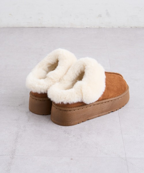 CIAOPANIC TYPY（チャオパニックティピー）の「ムートンサンダル（サンダル・レディース・ブラック/ライトブラウン・LARGE/MEDIUM/SMALL）」の14枚目の写真