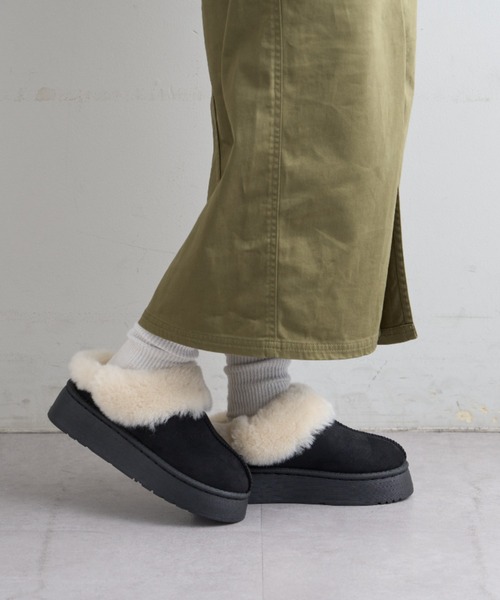 CIAOPANIC TYPY（チャオパニックティピー）の「ムートンサンダル（サンダル・レディース・ブラック/ライトブラウン・LARGE/MEDIUM/SMALL）」の4枚目の写真