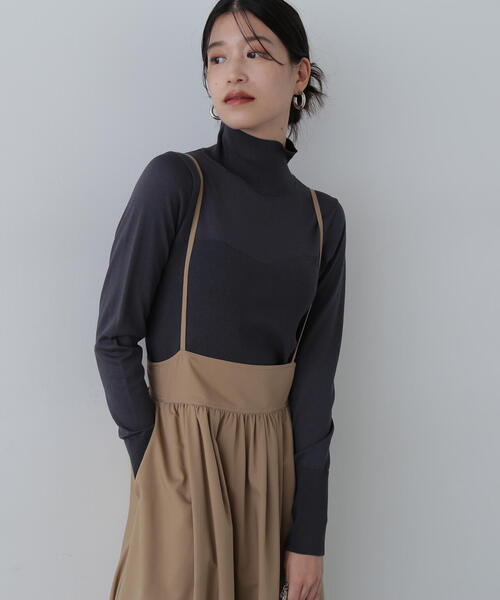 N.（N. Natural Beauty Basic）（エヌエヌナチュラルビューティーベーシック）の「◆ビスチェ切替タートルネックニット（ニット/セーター・レディース・ライトグリーン/オフホワイト/チャコールグレー/ブルー・MEDIUM）」の5枚目の写真