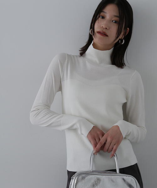 N.（N. Natural Beauty Basic）（エヌエヌナチュラルビューティーベーシック）の「◆ビスチェ切替タートルネックニット（ニット/セーター・レディース・ライトグリーン/オフホワイト/チャコールグレー/ブルー・MEDIUM）」の11枚目の写真