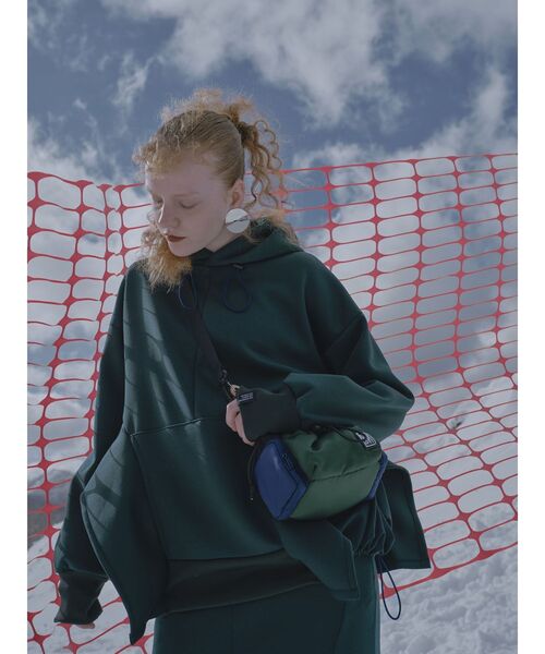 UN3D. SIDE PARTS DETAIL HOODIE 36新品