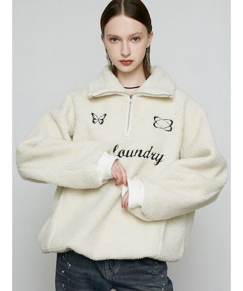 EMODA（エモダ）の「ユニフォームボアジッププルオーバー（Tシャツ/カットソー・レディース・グレー/ブラック/アイボリー・FREE）」の5枚目の写真