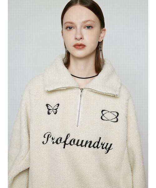 EMODA（エモダ）の「ユニフォームボアジッププルオーバー（Tシャツ/カットソー・レディース・グレー/ブラック/アイボリー・FREE）」の6枚目の写真