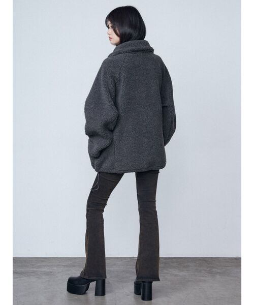 EMODA（エモダ）の「ユニフォームボアジッププルオーバー（Tシャツ/カットソー・レディース・グレー/ブラック/アイボリー・FREE）」の14枚目の写真