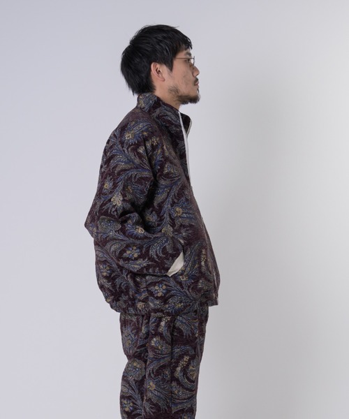 EFFECTEN（エフェクテン）の「【EFFECTEN】Gobelin High Neck Jacket（ブルゾン・メンズ・ワイン/ブラック・FREE）」の5枚目の写真