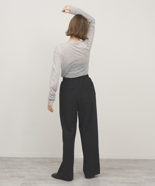 OUTDOOR PRODUCTS（アウトドアプロダクツ）の「シアークルーロングTシャツ（Tシャツ/カットソー・レディース・チャコールグレー/ホワイト/ライトグレー/イエロー・FREE）」の14枚目の写真