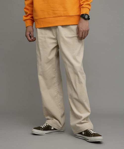 URBAN RESEARCH Sonny Label（アーバンリサーチサニーレーベル）の「コーデュロイベイカーイージーパンツ（その他パンツ・メンズ・アイボリー/チャコールグレー/ダークブラウン・MEDIUM/LARGE）」の20枚目の写真
