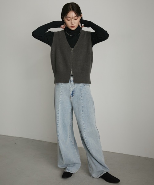Aunt Marie's(アントマリーズ)の「ZIPニットベスト(ベスト・レディース・ベージュ/グレー・FREE)」の18枚目の写真
