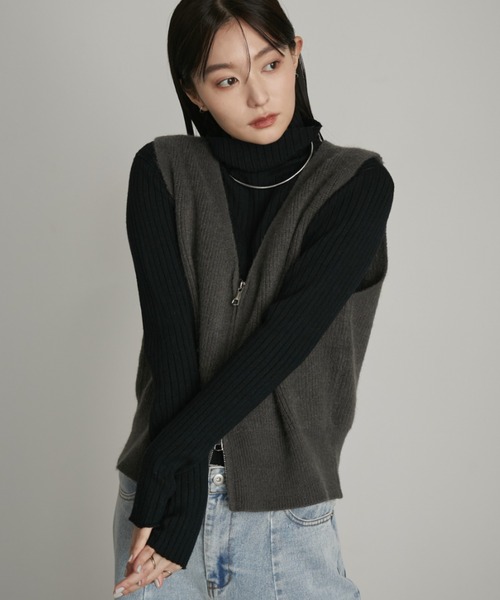 Aunt Marie's(アントマリーズ)の「ZIPニットベスト(ベスト・レディース・ベージュ/グレー・FREE)」の15枚目の写真