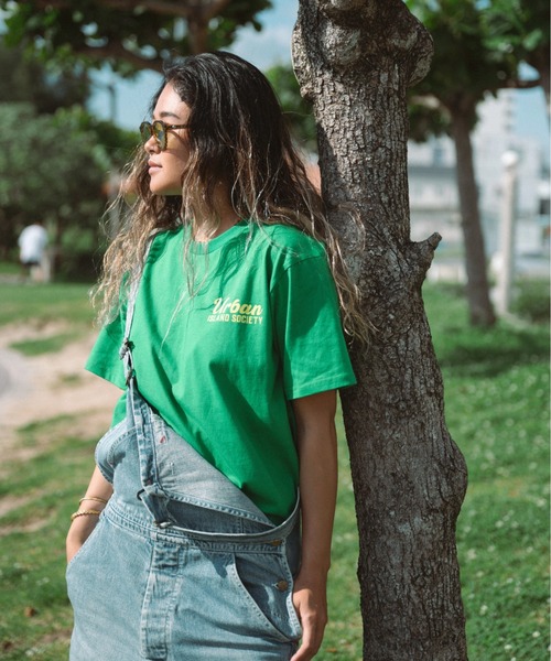 URBAN ISLAND SOCIETY(アーバンアイランドソサエティ)の「【URBAN ISLAND SOCIETY/アーバンアイランドソサエティ】BACK PRINT HONOLULU TEE/半袖バックプリントTシャツ(Tシャツ/カットソー・メンズ・ホワイト/ブラック/イエロー/グリーン・X-LARGE/SMALL/MEDIUM/LARGE)」の7枚目の写真