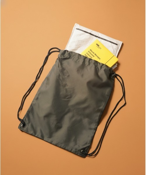 Stars Stripes(スターズストライプス)の「【Bag Base/バッグベース】 Premium gymsac ナイロンナップサック 耐水加工 ジムサック ヒモ付きバッグ 11リットル(バックパック/リュック・メンズ・ピンク/ライム/ホワイト/ネイビー/パープル/グレー/サックスブルー/ブラック/オリーブ・FREE)」の4枚目の写真