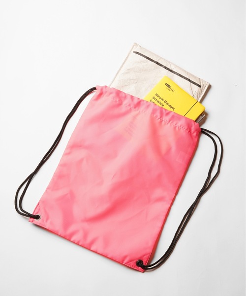 Stars Stripes(スターズストライプス)の「【Bag Base/バッグベース】 Premium gymsac ナイロンナップサック 耐水加工 ジムサック ヒモ付きバッグ 11リットル(バックパック/リュック・メンズ・ピンク/ライム/ホワイト/ネイビー/パープル/グレー/サックスブルー/ブラック/オリーブ・FREE)」の17枚目の写真