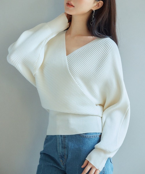 SAISON DE PAPILLON(セゾンドパピヨン)の「レディース ドルマンスリーブカシュクールニット きれいめ Vネック(ニット/セーター・レディース・ブラウン/ベージュ/チャコール/アイボリー/ブラック・M/L)」の2枚目の写真