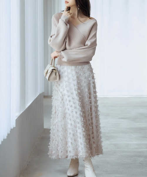 SAISON DE PAPILLON(セゾンドパピヨン)の「レディース ドルマンスリーブカシュクールニット きれいめ Vネック(ニット/セーター・レディース・ブラウン/ベージュ/チャコール/アイボリー/ブラック・M/L)」の21枚目の写真