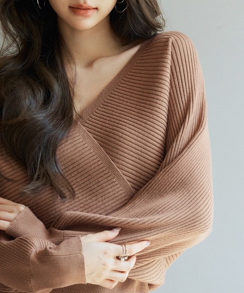 SAISON DE PAPILLON(セゾンドパピヨン)の「レディース ドルマンスリーブカシュクールニット きれいめ Vネック(ニット/セーター・レディース・ブラウン/ベージュ/チャコール/アイボリー/ブラック・M/L)」の14枚目の写真