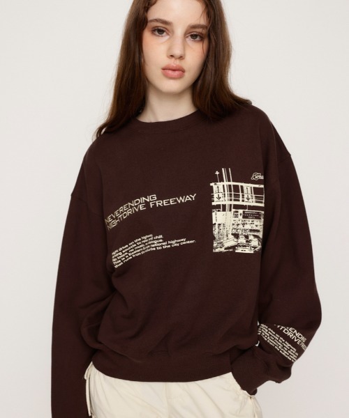 SLY(スライ)の「【WEB限定カラーあり】PHOTO LOGO SW TOPS フォト ロゴ スウェット トップス トレーナー(スウェット・レディース・ホワイト/ブラック/ブラウン/オレンジ/杢グレー・FREE)」の4枚目の写真