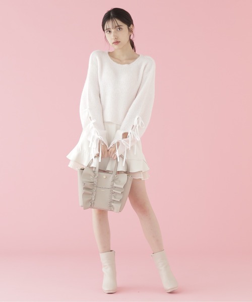 JILL by JILL STUART(ジルバイジルスチュアート)の「◇ライトワイドフリルトート(小)(トートバッグ・レディース・ブラック/ベージュ・FREE)」の7枚目の写真