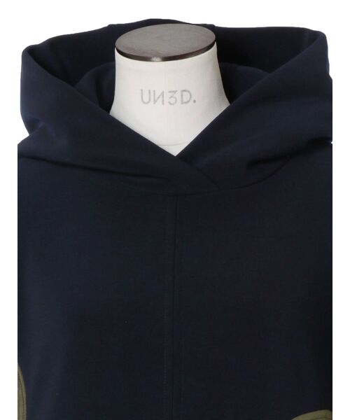 セール】WAVE LINE PADDED HOODIE / ウェーブラインパデッドフーディー