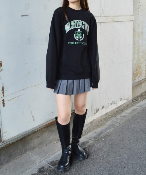 ＆soiree（アンドソワレ）の「【＆soiree】裏起毛カレッジロゴオーバーサイズトレーナー（スウェット・レディース・ダークグリーン/オフホワイト/ネイビー/ブラック・FREE）」の20枚目の写真