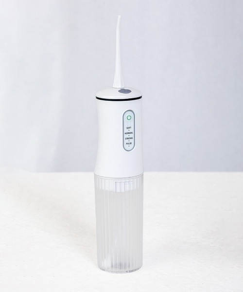 CALIFORNIA OUTFITTERS（カリフォルニア アウトフィッターズ）の「3-10E42 コードレス 口腔洗浄器 トゥースウォッシャー 口腔ケア（オーラルケア/歯磨きグッズ・レディース・ホワイト・ONESIZE）」の2枚目の写真