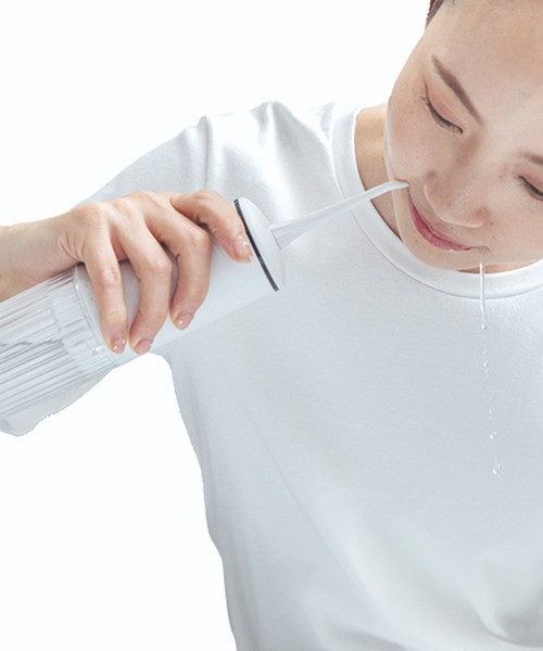 CALIFORNIA OUTFITTERS（カリフォルニア アウトフィッターズ）の「3-10E42 コードレス 口腔洗浄器 トゥースウォッシャー 口腔ケア（オーラルケア/歯磨きグッズ・レディース・ホワイト・ONESIZE）」の4枚目の写真