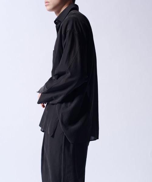 Lui's(ルイス)の「キュプラ混ワイド長袖シャツ(シャツ/ブラウス・メンズ・チャコールグレー/ネイビー/ブラック・FREE)」の5枚目の写真