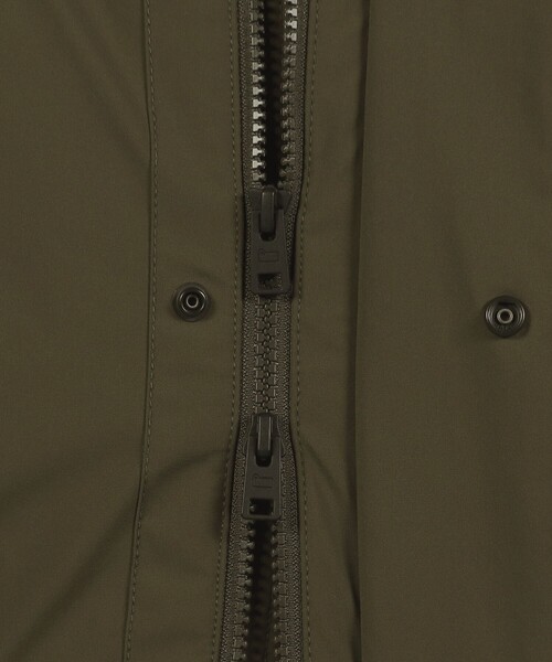 WOOLRICH(ウールリッチ)の「● WOOLRICH ストレッチナイロン ダウンジャケット(ダウンジャケット/コート・メンズ・ネイビー/ダークグリーン・M/L/S)」の15枚目の写真