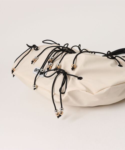 OUTDOOR PRODUCTS(アウトドアプロダクツ)の「【OUTDOOR PRODUCTS】リボンデザイン2WAYバッグ(ショルダーバッグ・メンズ・ベージュ/アイボリー/ブラック・FREE)」の5枚目の写真