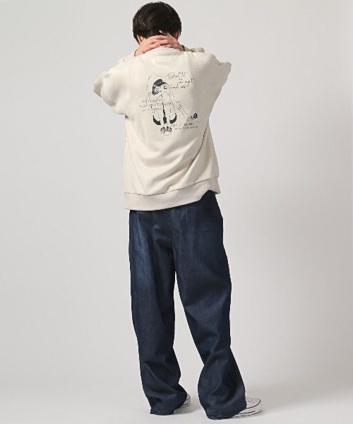 LUXSTYLE（ラグスタイル）の「薔薇刺繍ガールイラストバックプリントスエードトレーナー（スウェット・メンズ・ホワイト/ブラック・L/M）」の10枚目の写真