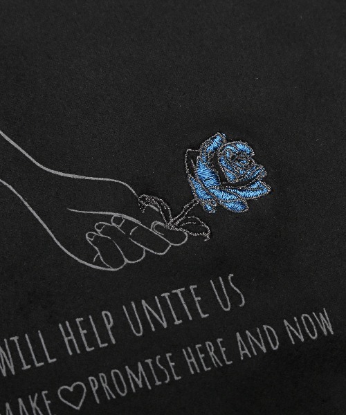 LUXSTYLE（ラグスタイル）の「薔薇刺繍ガールイラストバックプリントスエードトレーナー（スウェット・メンズ・ホワイト/ブラック・L/M）」の22枚目の写真