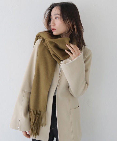 CLEIO（クレイオ）の「【CLEIO】ナチュラルフリンジマフラー（マフラー・レディース・オリーブ/ベージュ/グレー/モカ・FREE）」の4枚目の写真