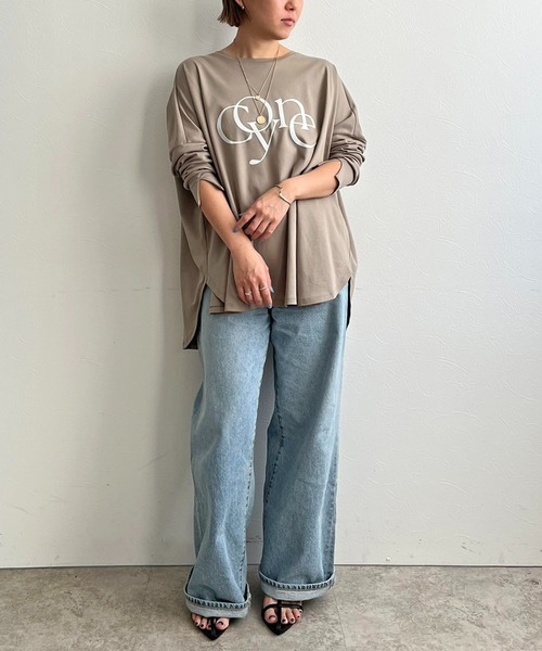 LHELBIE（レルビエ）の「ポンチョシルエットロゴロンT（Tシャツ/カットソー・レディース・オフホワイト/チャコールグレー/グレイッシュベージュ・M）」の6枚目の写真