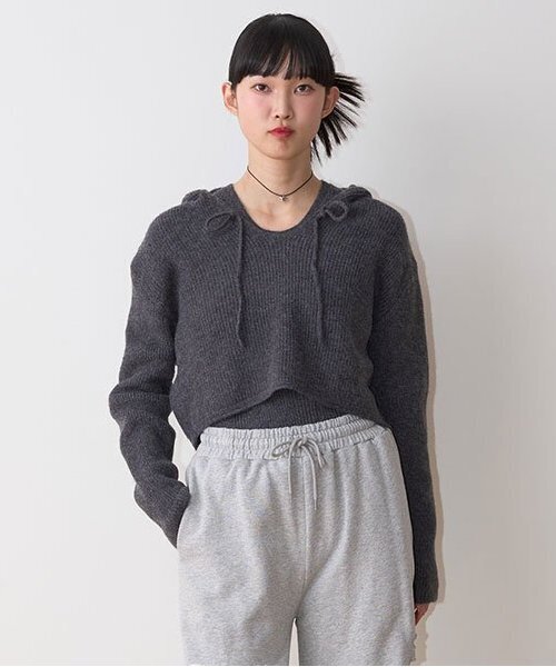 Mi-je(ミジェ)の「フードインナーSET【韓国ファッション】(パーカー・レディース・アイボリー/チャコール/ベージュ・F)」の2枚目の写真