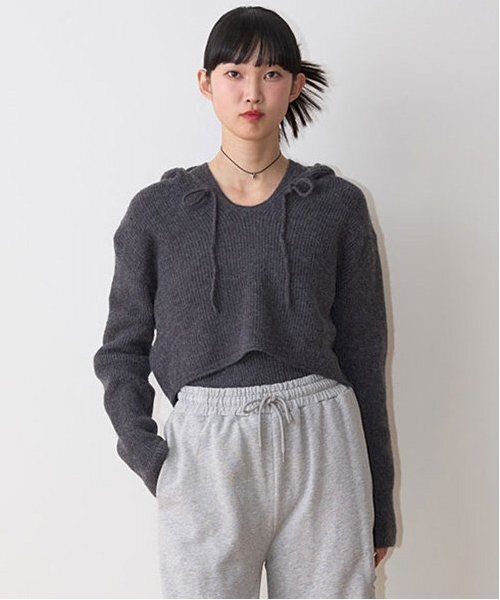 Mi-je(ミジェ)の「フードインナーSET【韓国ファッション】(パーカー・レディース・アイボリー/チャコール/ベージュ・F)」の12枚目の写真