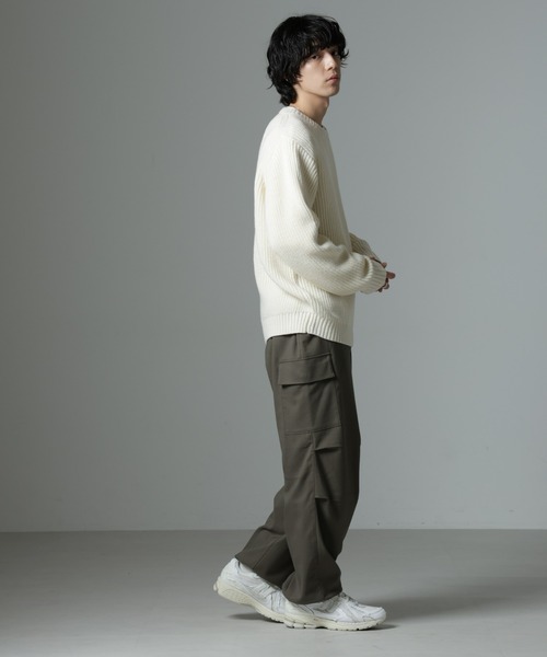 NANO universe（ナノユニバース）の「リラックス畦ニット（ニット/セーター・メンズ・ブラック/ホワイト/チャコール・L/M）」の8枚目の写真