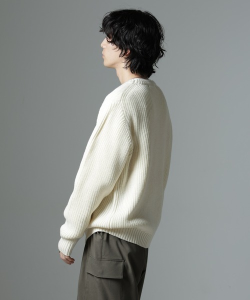 NANO universe（ナノユニバース）の「リラックス畦ニット（ニット/セーター・メンズ・ブラック/ホワイト/チャコール・L/M）」の6枚目の写真